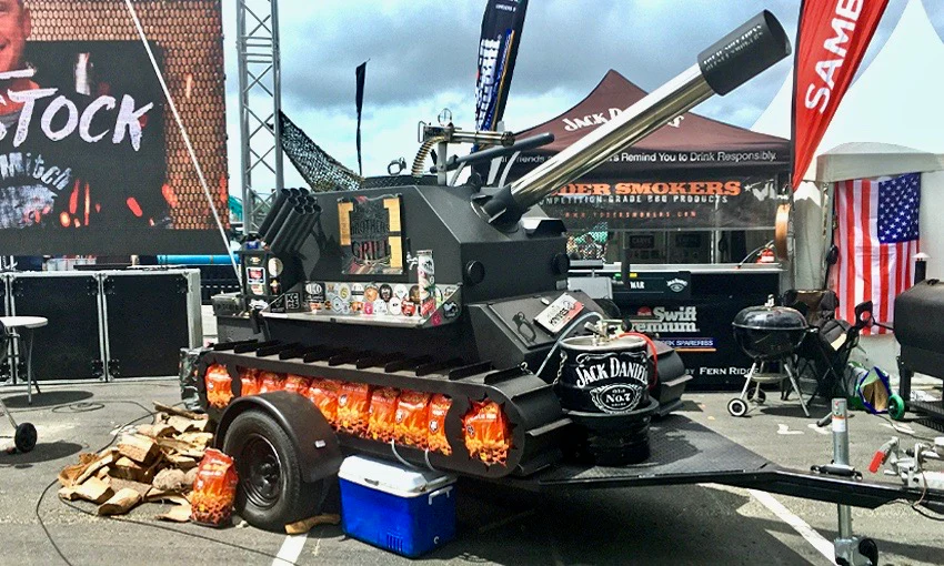Team BBQ War and that cool custom made smoker tank
