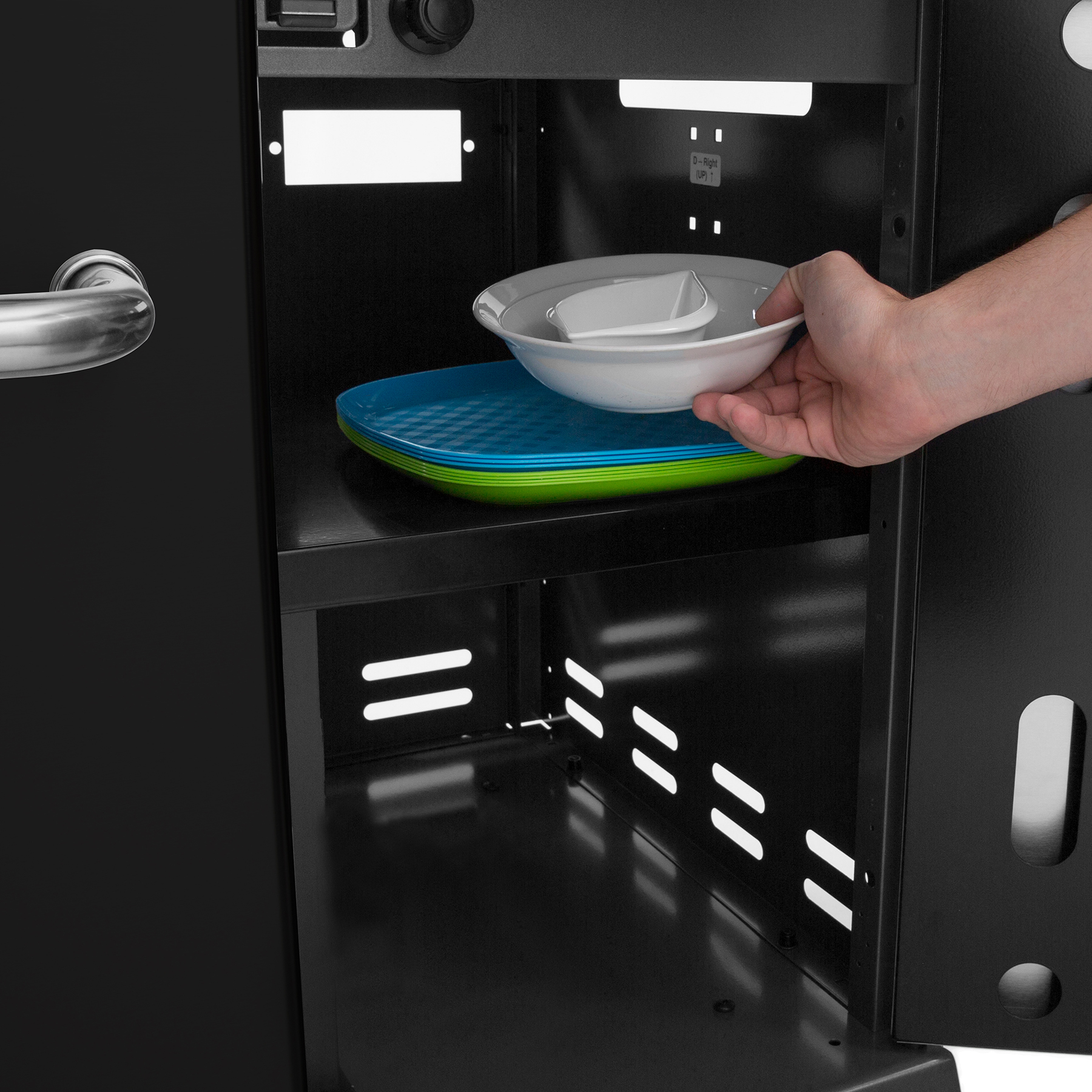 broil-king-regal-cabinet-storage