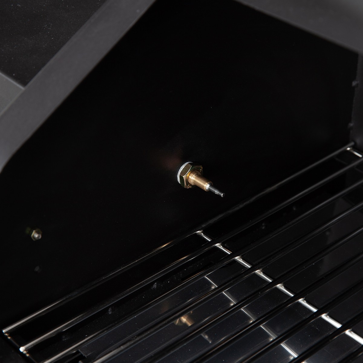 TREKFEATURES31200x1200