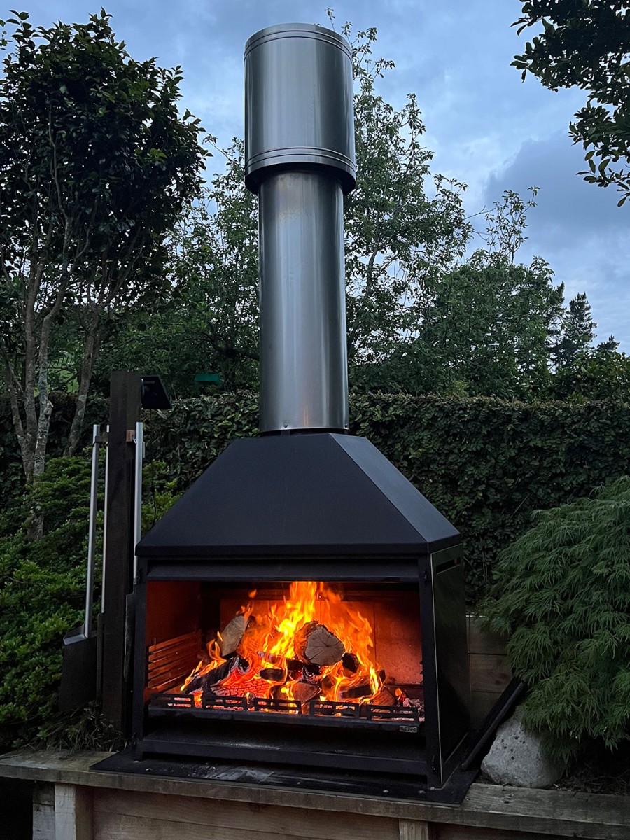 Outdoor1200BraaiRidgewoodFireDay900x1200