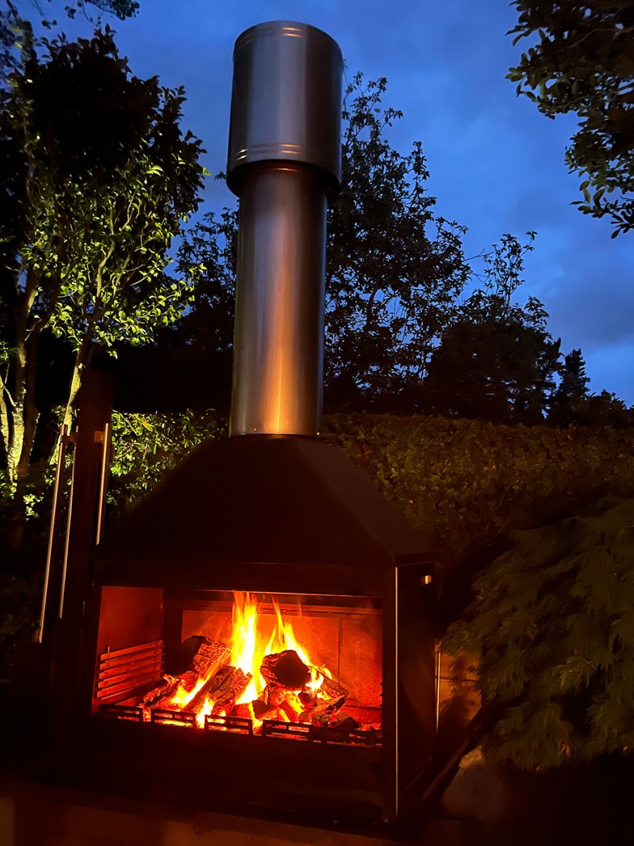 Outdoor1200BraaiRidgewoodFireNight900x1200